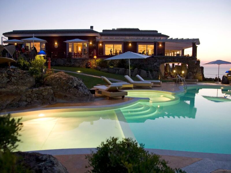 Bajaloglia Resort - Bajaloglia Resort Bajaloglia Resort - Bajaloglia Resort